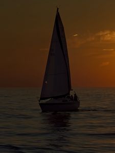 Preview wallpaper boat, sail, sea, twilight, dark