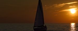 Preview wallpaper boat, sail, sea, twilight, dark