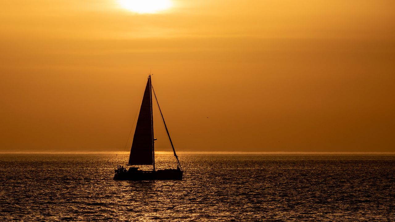 Wallpaper boat, sail, silhouette, sea, skyline, twilight