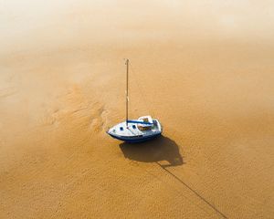 Preview wallpaper boat, sailboat, aerial view, sand