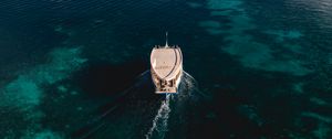 Preview wallpaper boat, sea, coast, island, landscape