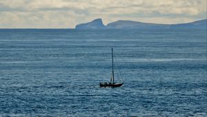 Preview wallpaper boat, sea, hills, minimalism