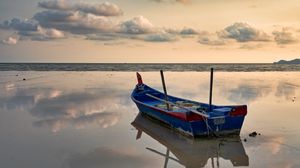 Preview wallpaper boat, sea, horizon, clouds