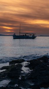 Preview wallpaper boat, sea, nature, evening