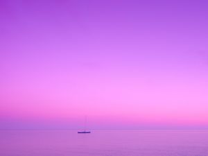 Preview wallpaper boat, sea, skyline, lilac
