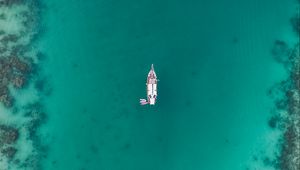 Preview wallpaper boat, sea, underwater, bottom, minimalism