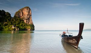 Preview wallpaper boat, sea, water, horizon