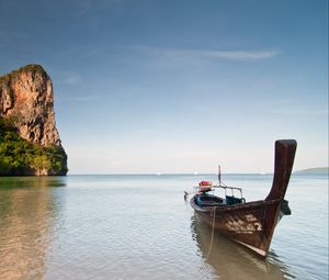 Preview wallpaper boat, sea, water, horizon