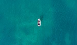 Preview wallpaper boat, sea, waves, aerial view, minimalism