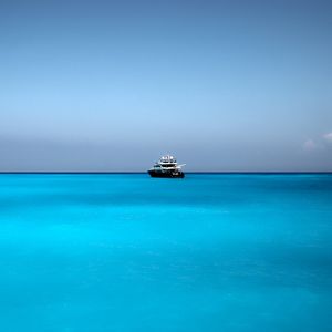 Preview wallpaper boat, ship, horizon, blue