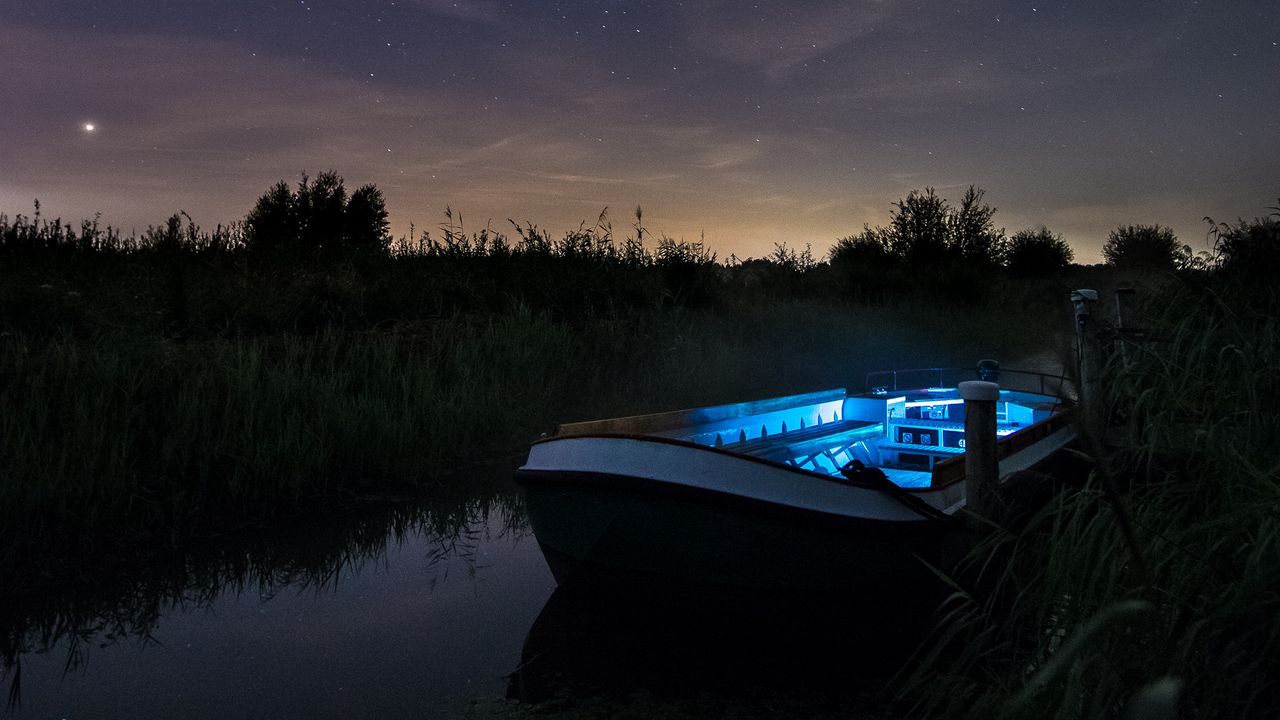 Wallpaper boat, starry sky, night, lake