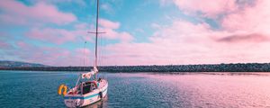 Preview wallpaper boat, sunset, skyline, pink, california