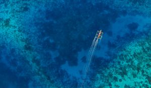 Preview wallpaper boat, water, aerial view, sea, coral reefs
