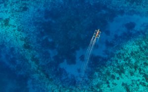 Preview wallpaper boat, water, aerial view, sea, coral reefs