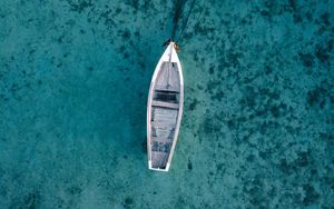 Preview wallpaper boat, water, aerial view, blue, transparent