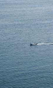 Preview wallpaper boat, water, wavy