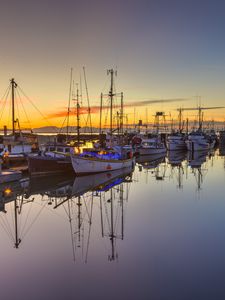 Preview wallpaper boats, masts, lake, reflection, sunrise