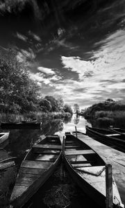 Preview wallpaper boats, pond, trees, bw