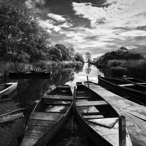 Preview wallpaper boats, pond, trees, bw