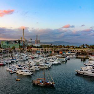 Preview wallpaper boats, port, pier, city