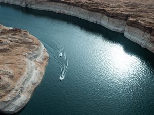 Preview wallpaper boats, river, shore, grand canyon