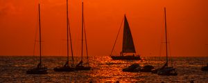 Preview wallpaper boats, sails, sea, horizon, sunset