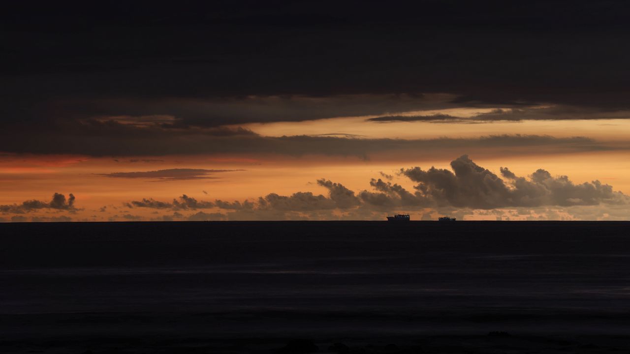 Wallpaper boats, sea, sunset