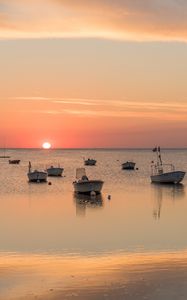 Preview wallpaper boats, sea, sunset, horizon