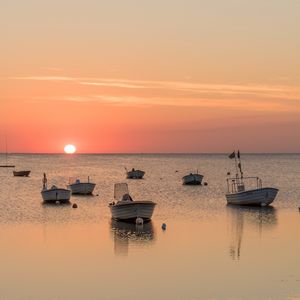 Preview wallpaper boats, sea, sunset, horizon