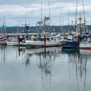 Preview wallpaper boats, ships, bay, pier