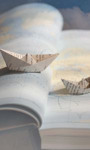 Preview wallpaper boats, ships, paper, origami
