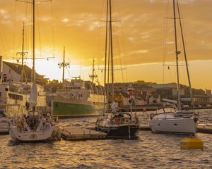 Preview wallpaper boats, ships, pier, bay