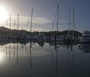 Preview wallpaper boats, yachts, water, lake, reflection, sun