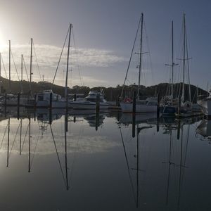 Preview wallpaper boats, yachts, water, lake, reflection, sun