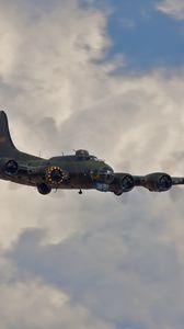 Preview wallpaper boeing b-17, flying fortress, bomber, sky, clouds