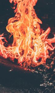 Preview wallpaper bonfire, fire, ash, embers, flame