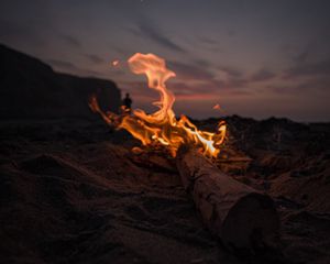 Preview wallpaper bonfire, fire, beach, dusk, dark