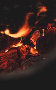 Preview wallpaper bonfire, fire, coals