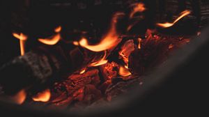 Preview wallpaper bonfire, fire, coals