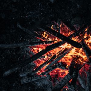 Preview wallpaper bonfire, fire, coals, firewood