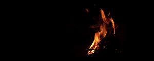 Preview wallpaper bonfire, fire, dark, flame