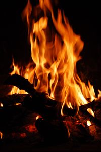 Preview wallpaper bonfire, fire, dark, flame