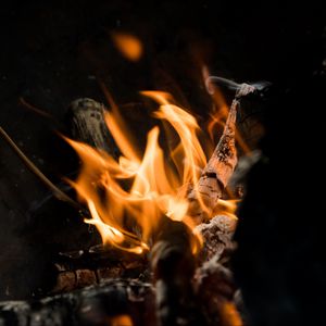 Preview wallpaper bonfire, fire, firewood, ash, coals