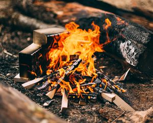 Preview wallpaper bonfire, fire, firewood, camping