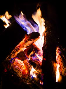 Preview wallpaper bonfire, fire, firewood, ash, flame