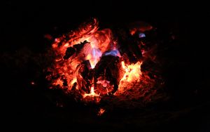 Preview wallpaper bonfire, fire, firewood, flame, dark