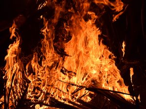 Preview wallpaper bonfire, fire, flame, brushwood