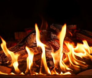 Preview wallpaper bonfire, fire, flame, ash