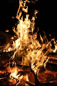 Preview wallpaper bonfire, fire, flame, firewood, coals