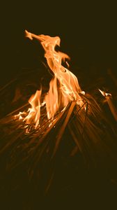 Preview wallpaper bonfire, fire, flame, dark